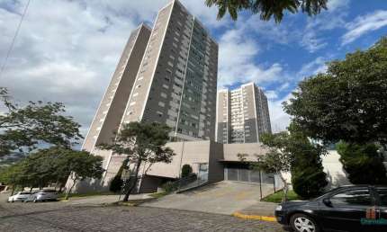 Apartamento com 2 quartos para alugar na Rua Gastão Festugatto, 60, Madureira, Caxias do Sul por R$ 9.000