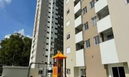 Apartamento com 2 quartos à venda no Panazzolo, Caxias do Sul  por R$ 375.000