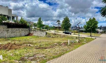 Terreno à venda na Rua Alberico Pasinatto, 185, Interlagos, Caxias do Sul por R$ 840.000