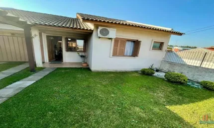 Casa em condomínio fechado com 3 quartos à venda no Santa Corona, Caxias do Sul  por R$ 530.000