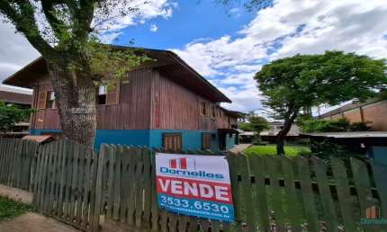 Casa com 7 quartos à venda na Rua Vidal de Negreiros, 349, Santa Catarina, Caxias do Sul por R$ 1.590.000