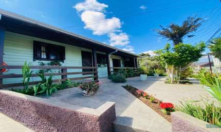 Casa com 3 quartos à venda na Cidade Nova, Caxias do Sul  por R$ 620.000