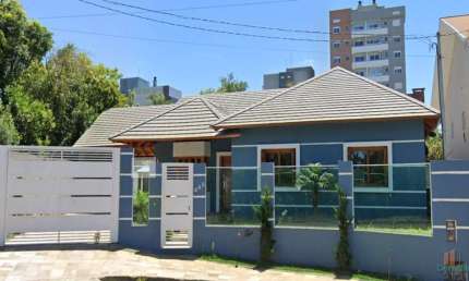 Casa com 3 quartos à venda na Vila Verde, Caxias do Sul  por R$ 1.350.000