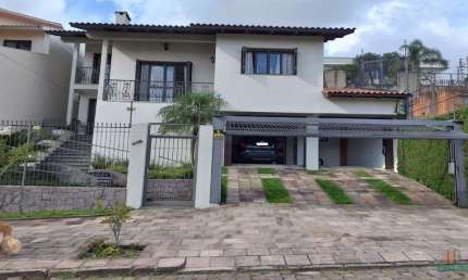 Casa com 4 quartos à venda na Das Camélia, 405, Cinqüentenário, Caxias do Sul por R$ 1.500.000