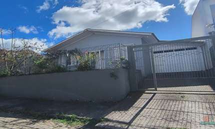 Casa com 3 quartos à venda na Marciano Giacomo Dambróz, 149, Desvio Rizzo, Caxias do Sul por R$ 480.000