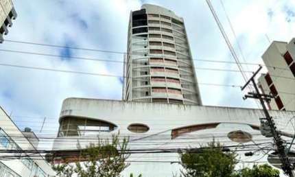 Kitnet / Stúdio à venda no São Pelegrino, Caxias do Sul  por R$ 400.000