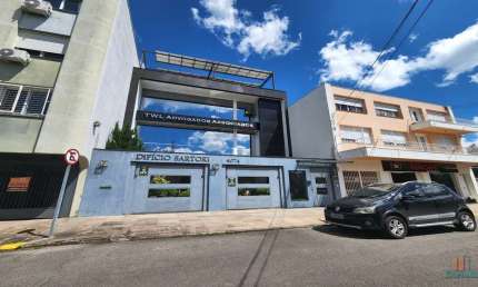 Prédio para alugar na Avenida Júlio de Castilhos, 4074, Cinqüentenário, Caxias do Sul por R$ 18.000