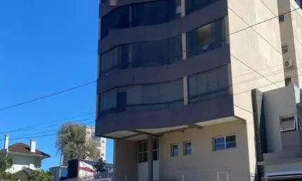 Apartamento com 2 quartos à venda na Colina Sorriso, Caxias do Sul  por R$ 650.000