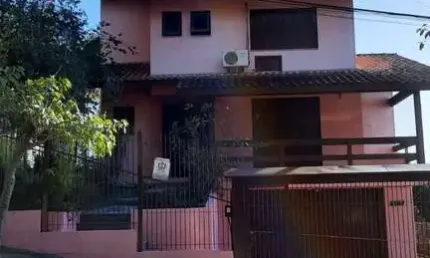Casa com 3 quartos à venda na Bela Vista, Caxias do Sul  por R$ 1.060.000