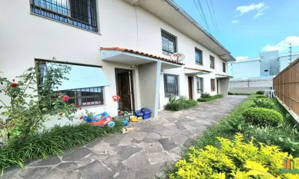 Casa em condomínio fechado com 2 quartos à venda no Charqueadas, Caxias do Sul  por R$ 260.000