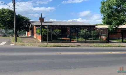 Casa com 2 quartos à venda no São Leopoldo, Caxias do Sul  por R$ 990.000