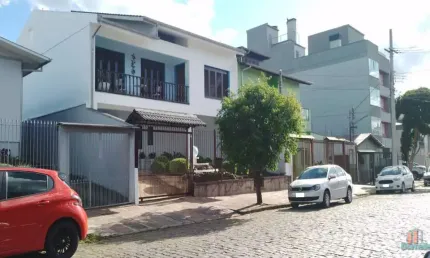 Casa com 3 quartos à venda no São Leopoldo, Caxias do Sul  por R$ 1.700.000