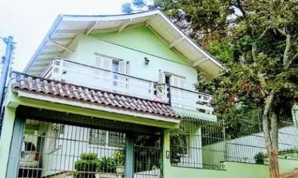 Casa com 3 quartos à venda na Bela Vista, Caxias do Sul  por R$ 980.000