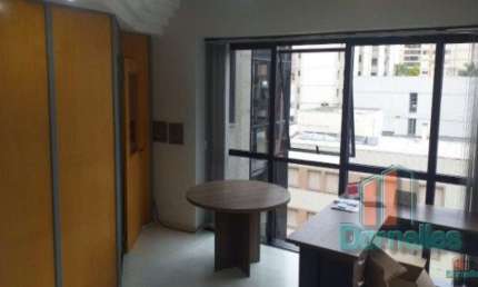 Sala comercial à venda no Centro, Caxias do Sul  por R$ 190.000