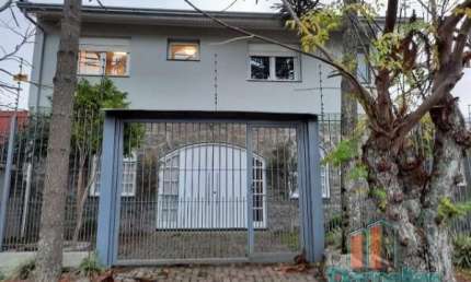 Casa com 3 quartos à venda na Bolivar Pedrotti Melgare, 428, Interlagos, Caxias do Sul por R$ 1.484.000