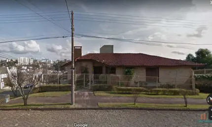Casa com 3 quartos à venda no Cinqüentenário, Caxias do Sul  por R$ 1.590.000