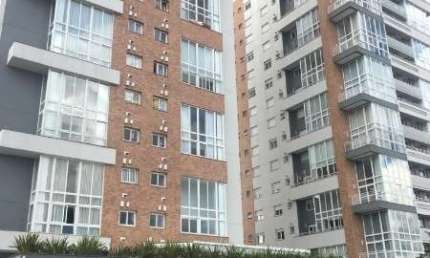 Apartamento com 3 quartos à venda no Exposição, Caxias do Sul  por R$ 850.000