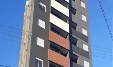 Apartamento com 2 quartos à venda na Amador de Souza, 54, Santa Lúcia do Piaí, Caxias do Sul por R$ 330.000