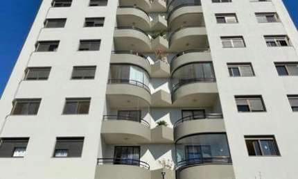 Apartamento com 3 quartos à venda na Rua Vicente Tisatto, 1774, Madureira, Caxias do Sul por R$ 900.000