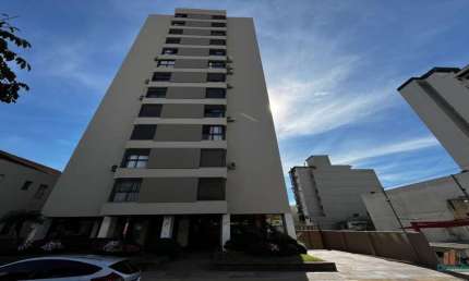 Apartamento com 3 quartos para alugar na Avenida Júlio de Castilhos, 951, Nossa Senhora de Lourdes, Caxias do Sul por R$ 3.500