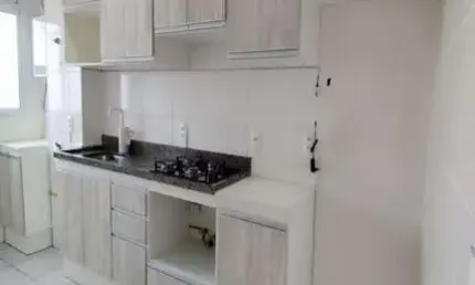 Apartamento com 2 quartos à venda no Panazzolo, Caxias do Sul  por R$ 260.000