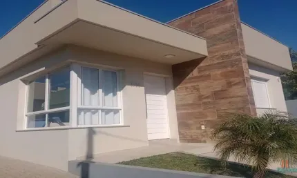 Casa com 3 quartos à venda no São Luiz, Caxias do Sul  por R$ 990.000