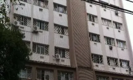 Sala comercial para alugar no centro, caxias do sul  por r$ 1.250