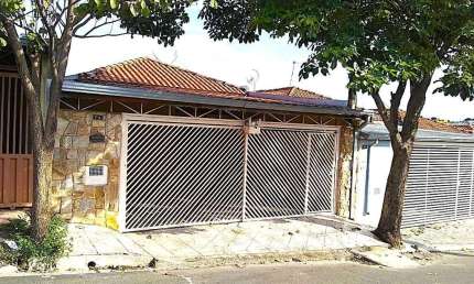 Casa com 3 quartos à venda na Rua Sócrates, 74, Loteamento Residencial Campina Verde, Campinas, 63 m2 por R$ 360.000