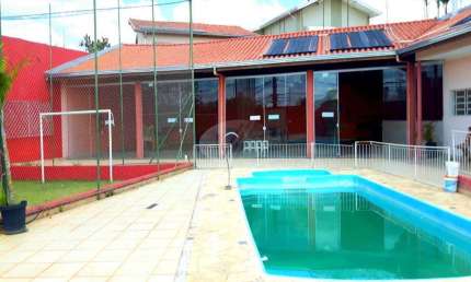 Casa comercial para alugar na Rua Suzeley Norma Bove, 230, Vila Brandina, Campinas, 220 m2 por R$ 6.500
