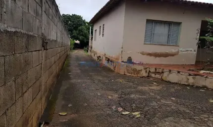 Terreno comercial à venda na Avenida Doutor Eduardo Pereira de Almeida, S/n°, Bosque de Barão Geraldo, Campinas por R$ 850.000