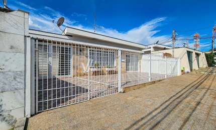 Casa com 3 quartos à venda na Rua Alberto Jackson Byington, 82, Jardim Chapadão, Campinas, 221 m2 por R$ 790.000