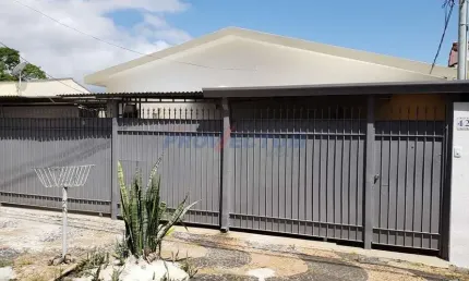 Casa com 3 quartos à venda na rua professor alcíno almeida maudonnet, 426, taquaral, campinas, 242 m2 por r$ 800.000