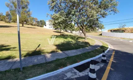 Terreno comercial para alugar na Rua Aguaçú, 171, Loteamento Alphaville Campinas, Campinas por R$ 2.990