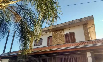 Casa com 3 quartos à venda na Rua Antônio Denadai, 54, Jardim Puch, Sumaré, 285 m2 por R$ 750.000