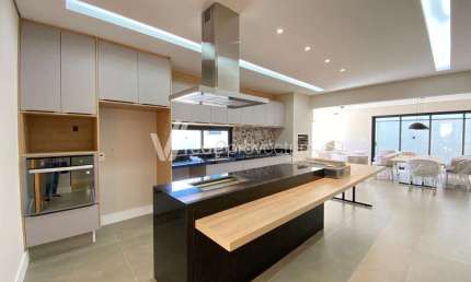 Casa em condomínio fechado com 3 quartos à venda na Avenida Dermival Bernardes Siqueira, s/n°, Swiss Park, Campinas, 270 m2 por R$ 2.800.000