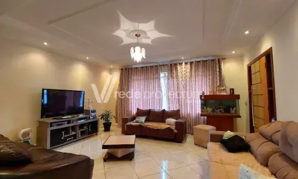 Casa com 3 quartos à venda na Rua Fernando da Cruz Passos, 525, Jardim Chapadão, Campinas, 149 m2 por R$ 789.000