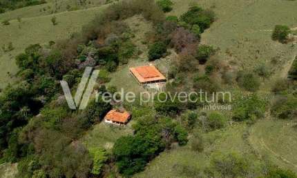 Chácara / sítio com 4 quartos à venda na Rua Eugênio Dalto, s/n°, Alto do Santana, Pedreira, 400 m2 por R$ 1.700.000