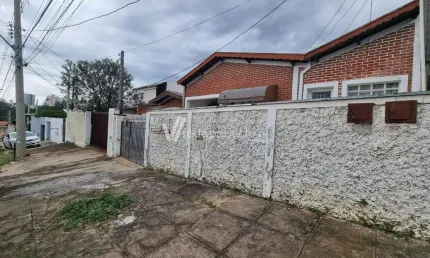 Casa com 3 quartos à venda na Nova Iorque, 414, Parque São Quirino, Campinas, 179 m2 por R$ 370.000
