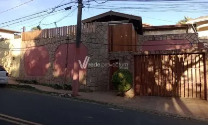 Casa com 4 quartos à venda na rua doutor joão alves dos santos, 204, jardim das paineiras, campinas, 299 m2 por r$ 1.300.000