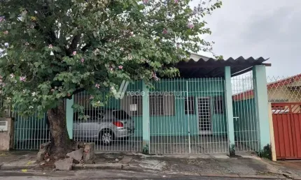 Casa com 3 quartos à venda na Rua Hélio Tozzi, 144, Jardim São José, Campinas, 175 m2 por R$ 450.000