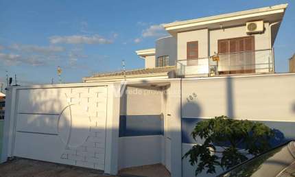 Casa com 3 quartos à venda na Rua Rodolfo Favalli, 188, Parque Camélias, Campinas, 293 m2 por R$ 1.100.000