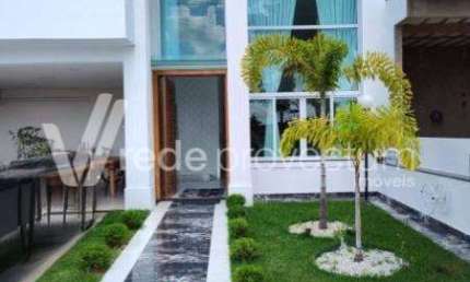 Casa em condomínio fechado com 3 quartos à venda na Avenida Santana, 1293, Parque Olívio Franceschini, Hortolândia, 200 m2 por R$ 1.240.000