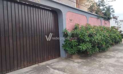 Casa com 3 quartos à venda na Rua Jetibá, 424, Vila Aeroporto, Campinas, 172 m2 por R$ 670.000