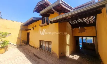 Casa com 3 quartos à venda na Rua Antônio Alves Bueno de Oliveira, 138, Jardim São Vicente, Campinas, 189 m2 por R$ 650.000