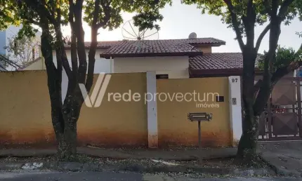 Casa com 3 quartos à venda na ângelo torres, 97, vila mário finotelli, jaguariúna, 97 m2 por r$ 450.000