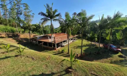 Chácara / sítio com 2 quartos à venda na Rodovia Nova Resende - kM14, s/n°, Zona Rural, Juruaia, 120 m2 por R$ 980.000