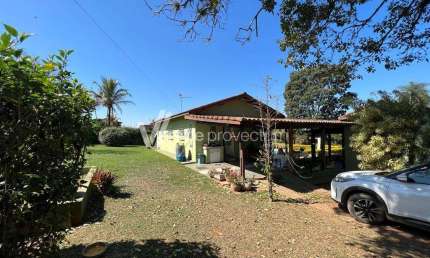 Chácara / sítio com 5 quartos à venda na Rua Borda da Mata, 50, Borda da Mata, Holambra, 420 m2 por R$ 880.000