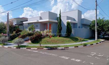 Casa em condomínio fechado com 3 quartos à venda na Avenida Fausto Pietrobom, 600, Jardim Planalto, Paulínia, 190 m2 por R$ 1.370.000