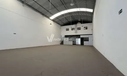 Barracão / Galpão / Depósito para alugar na Rua Manoel Francisco Mendes, 390, Jardim do Trevo, Campinas, 230 m2 por R$ 7.800