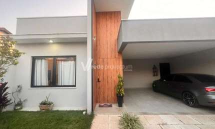 Casa com 3 quartos à venda na Rua Salvador Orsini, 16, Loteamento Residencial Água Nova, Valinhos, 240 m2 por R$ 1.100.000